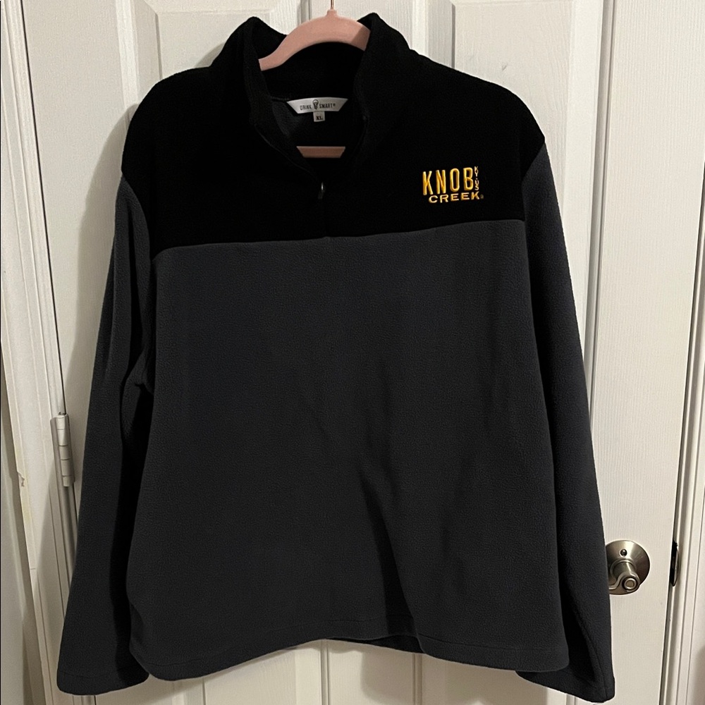 Knob Creek Black and Gray Pullover Men’s XL